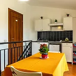 Mari E Amuri Апартаменти *