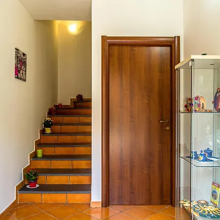 Apartament Mari E Amuri